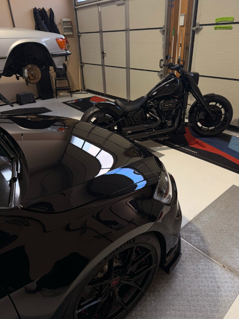 Ender Autoaufbereitung Studio